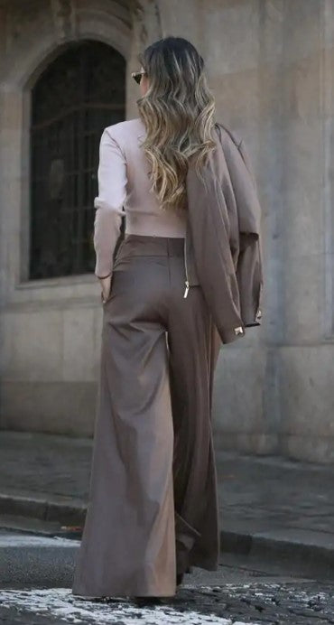 Calça Scripta