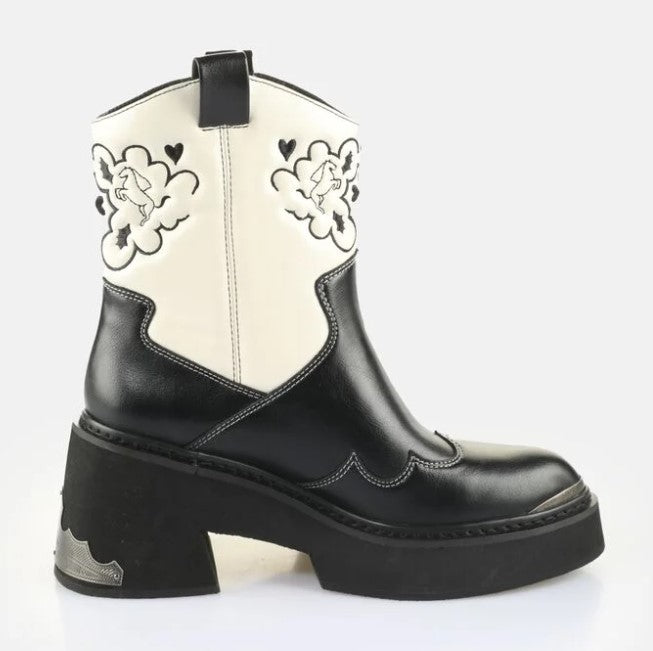 Bota Buffalo