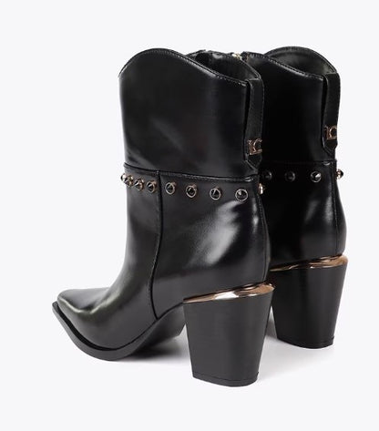 Bota Lola Casademunt