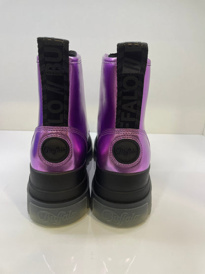 Bota Buffalo
