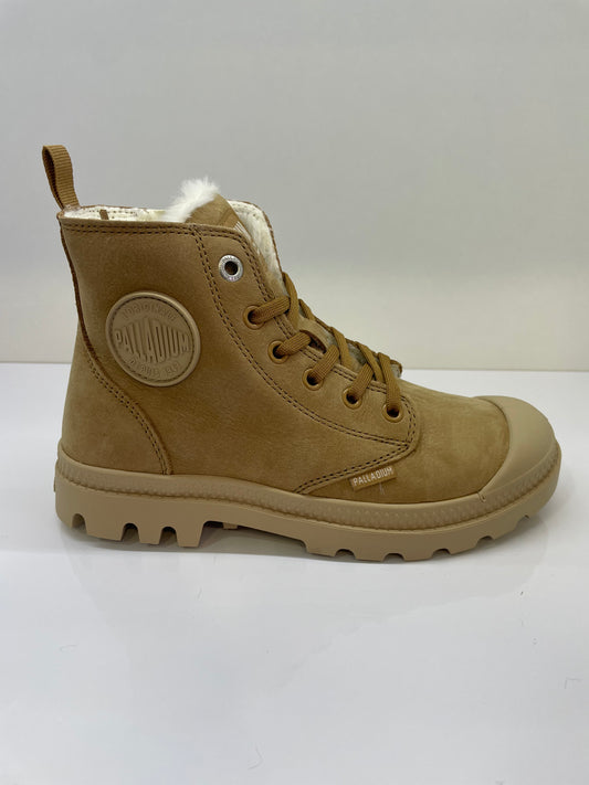 Bota Palladium