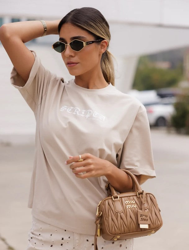 T-shirt Scripta