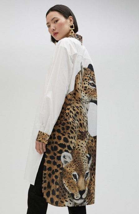 Lola Casademunt Shirtcase