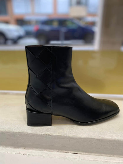 Bota Angel Alarcon