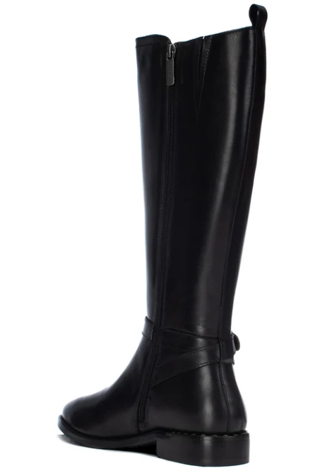 Bota Carmela
