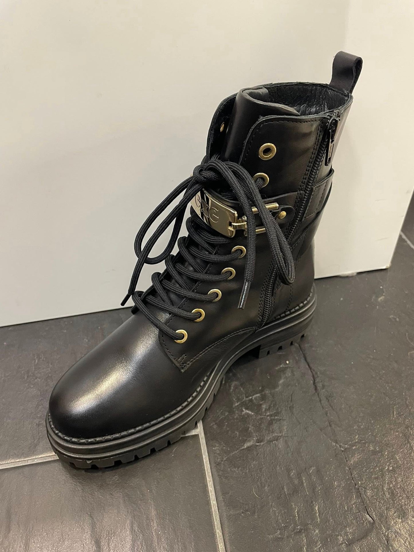 Bota Exé