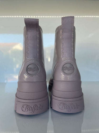Bota Buffalo