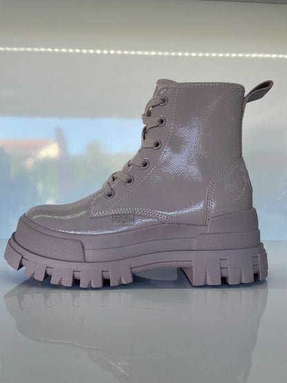 Bota Buffalo