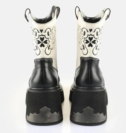 Bota Buffalo