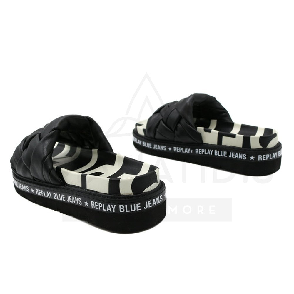 Chinelo Replay