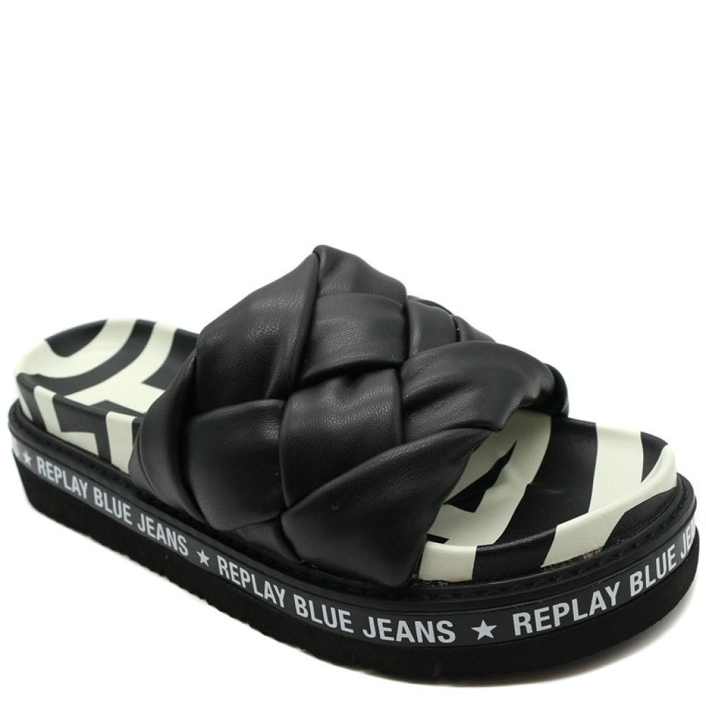 Chinelo Replay