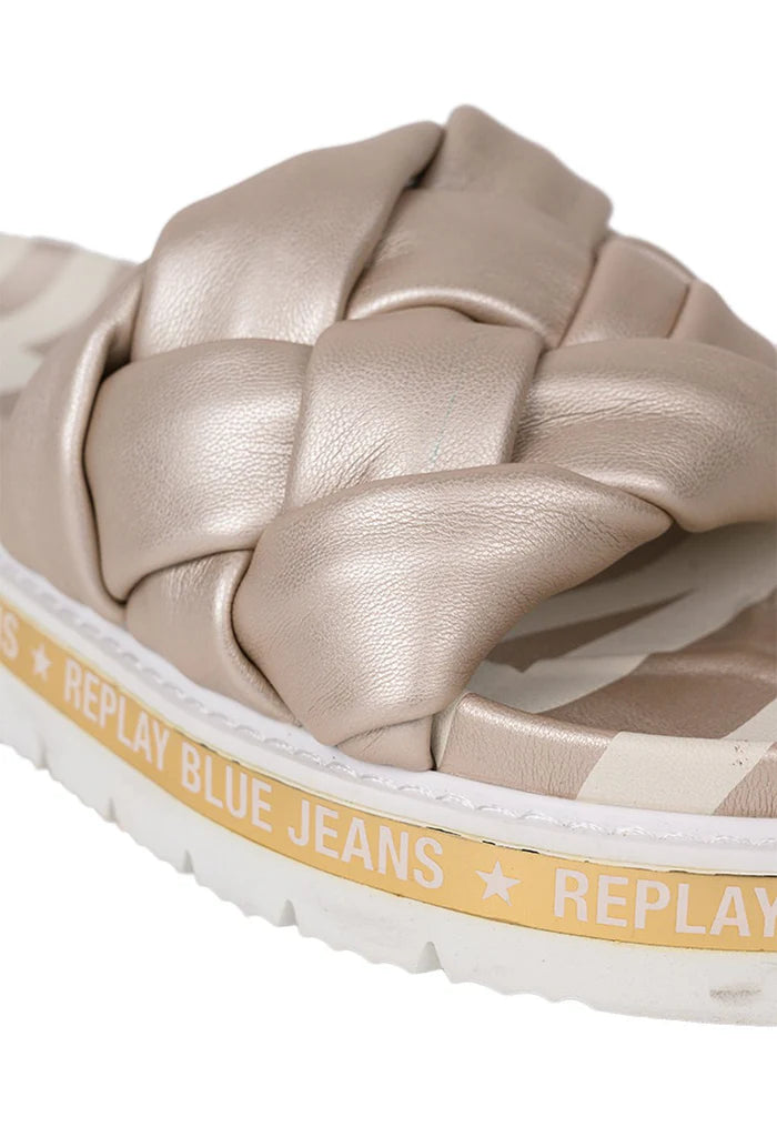 Chinelo Replay