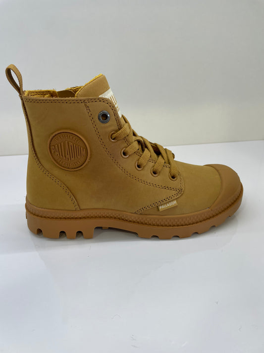Bota Palladium
